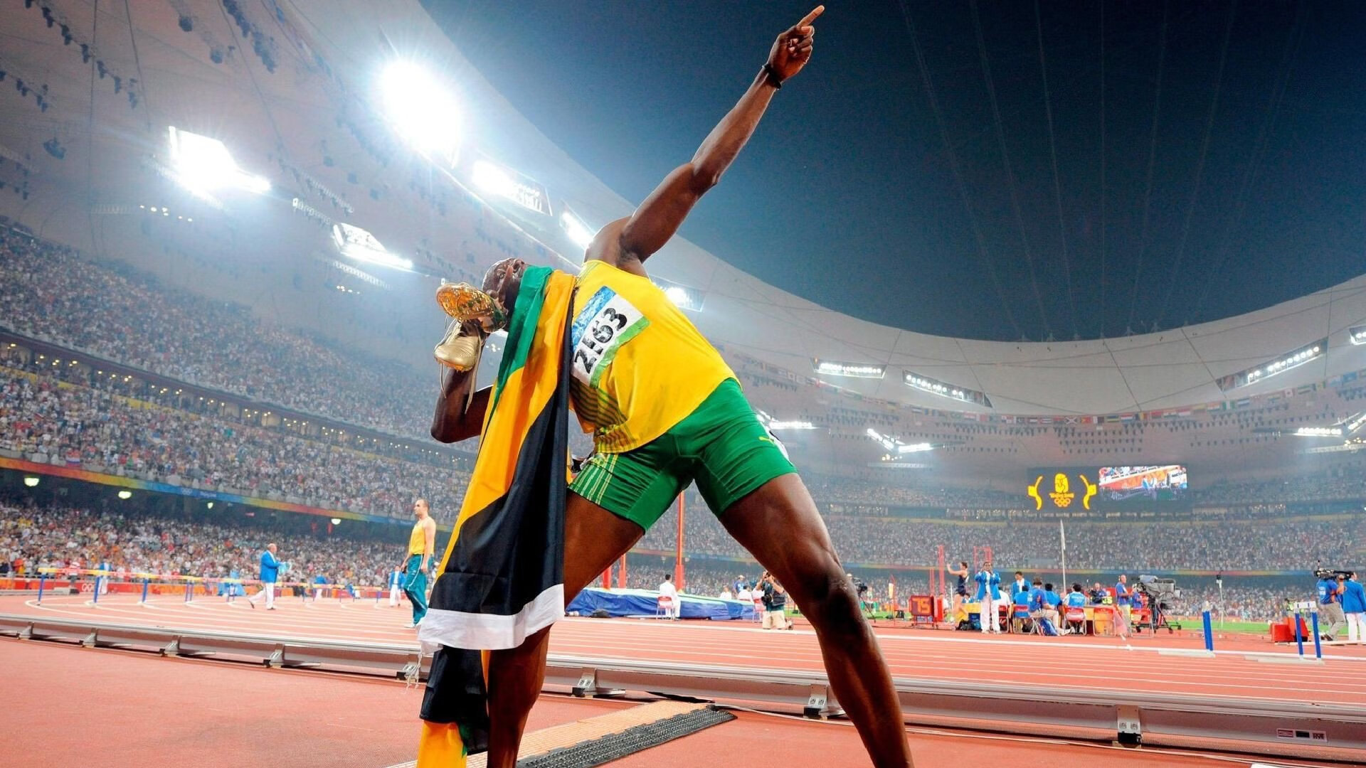 开云体育官方网站-决赛巅峰对决，实力较量引人瞩目，决赛现场巅峰对决口号